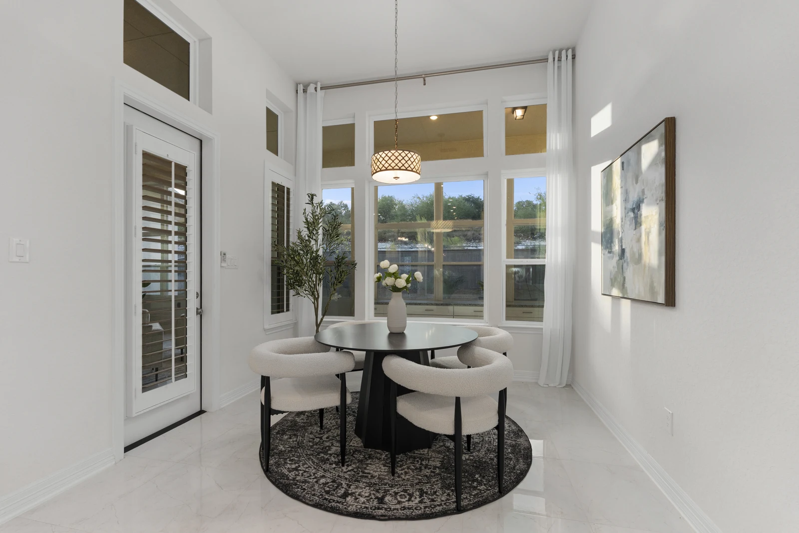 4051 Wood Creek gallery image 10