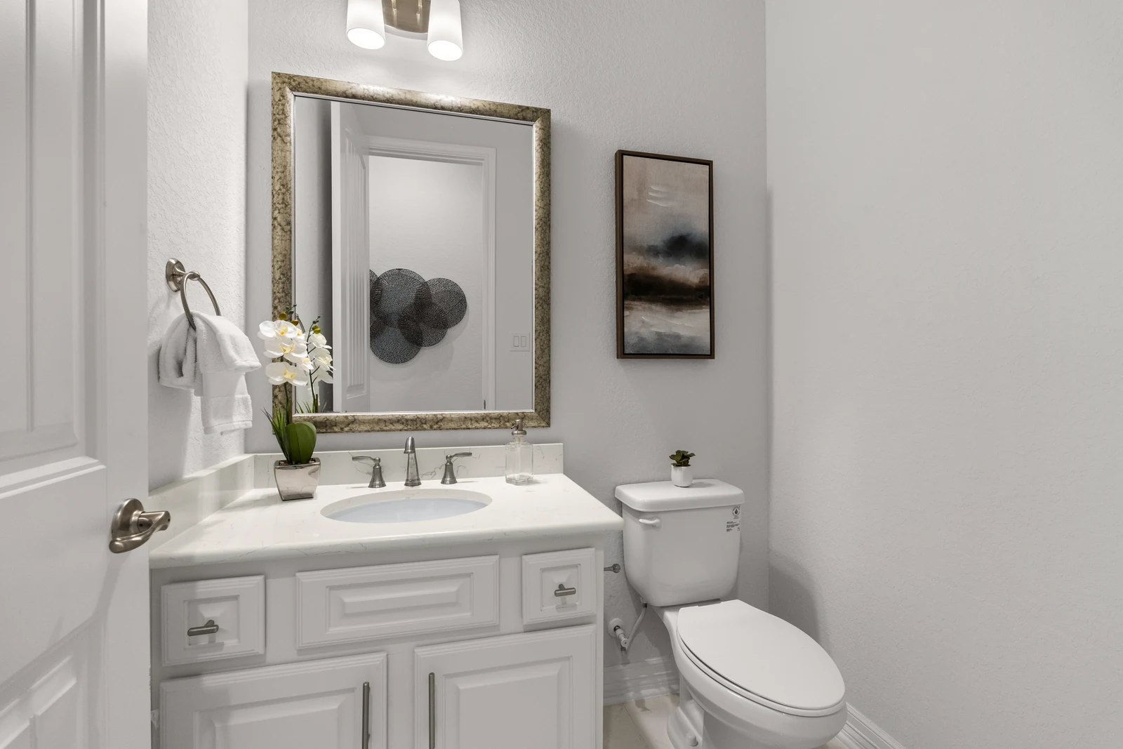 4051 Wood Creek gallery image 20