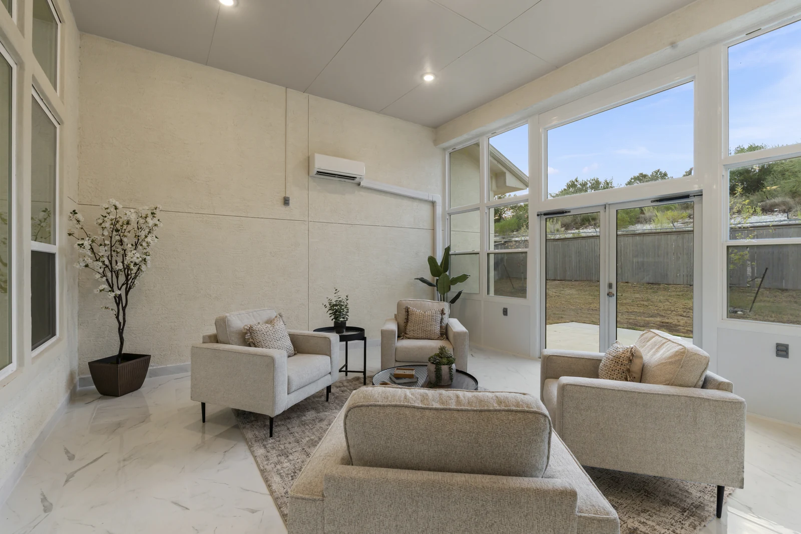 4051 Wood Creek gallery image 23